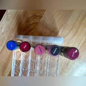 LipSense SEALED NEW. Lot of 6 assorted colors. Comes from a smoke free home.